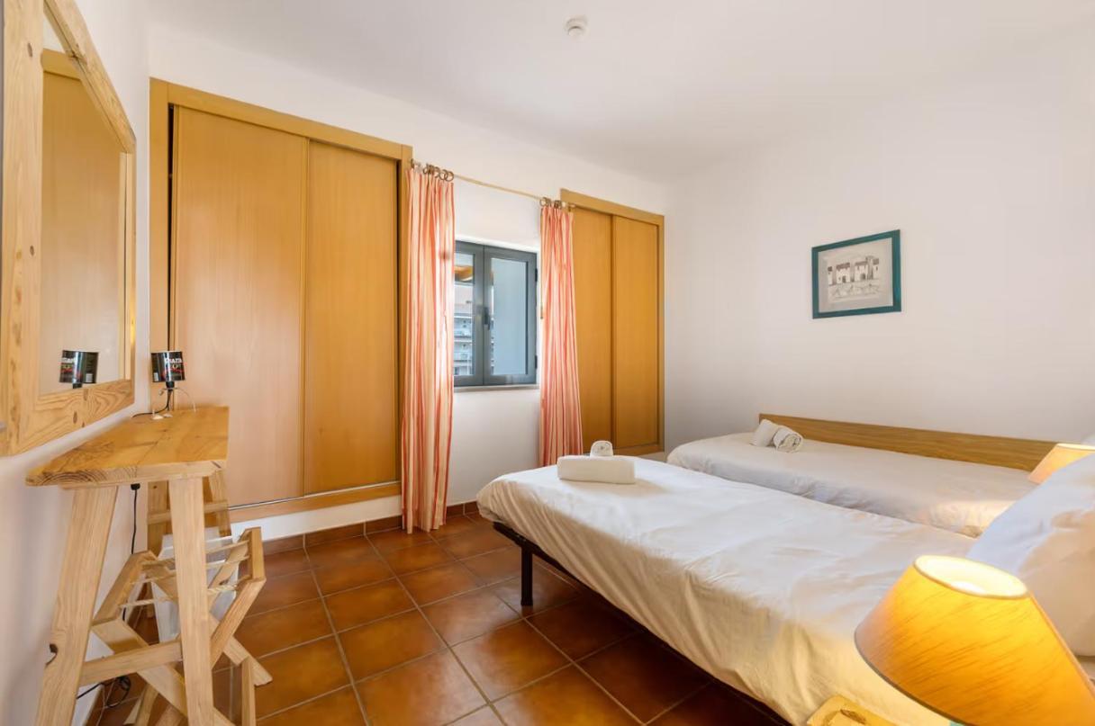 Spacious With Sea View Apartment Lagos