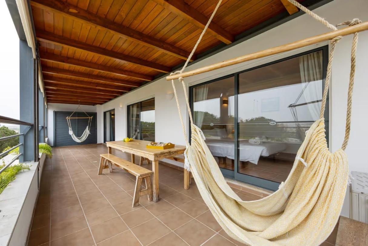 Spacious With Sea View Apartment