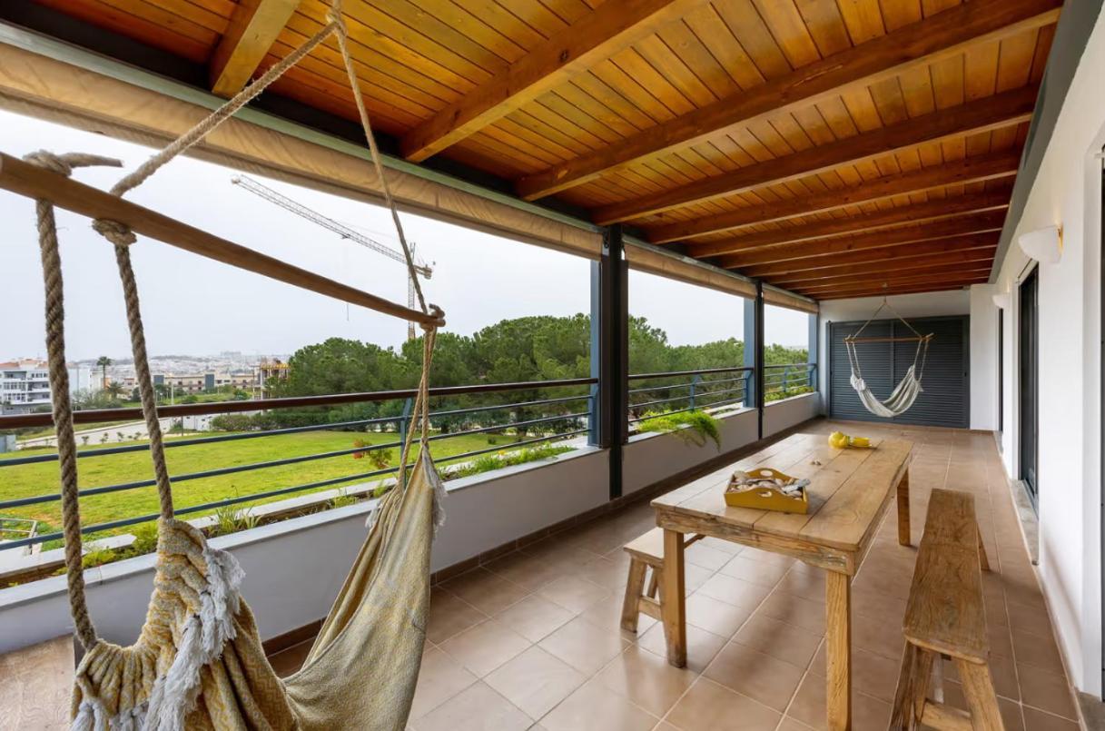 Spacious With Sea View Apartment Lagos