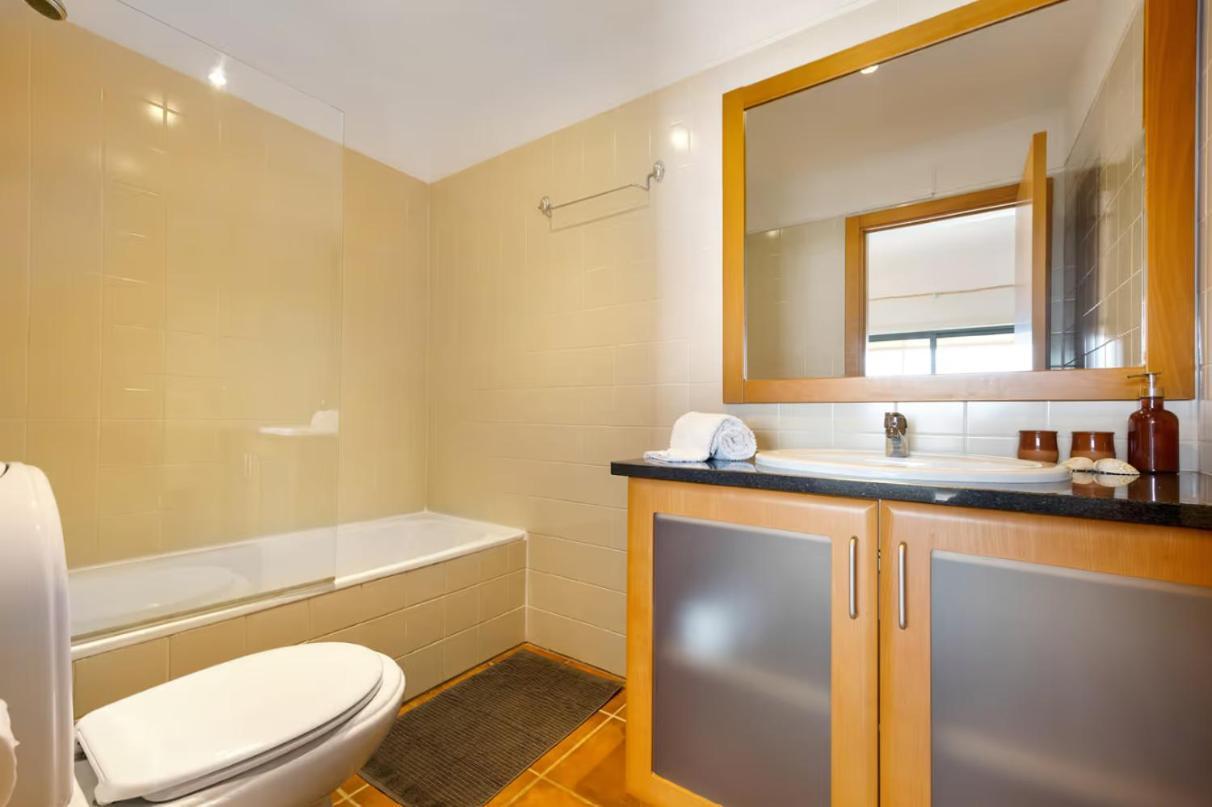 Spacious With Sea View Apartamento Lagos