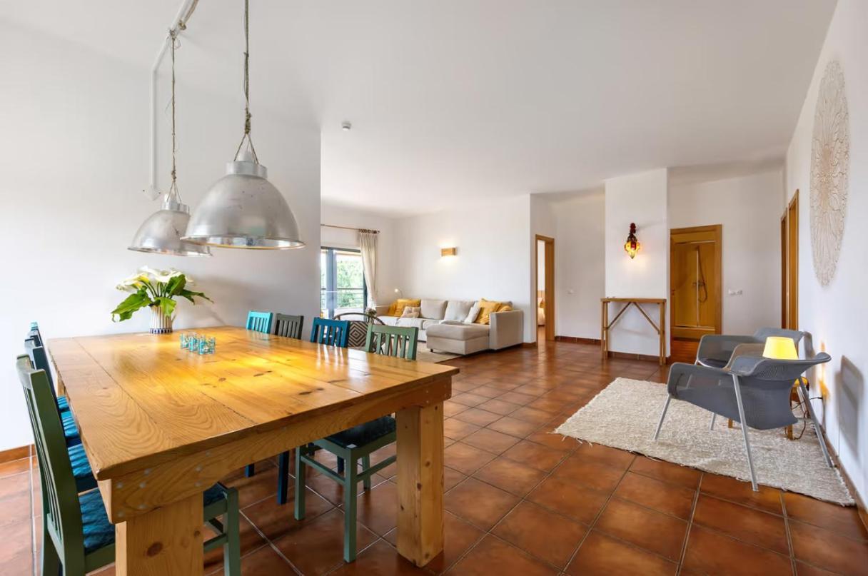 Spacious With Sea View *